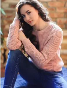 Elite escort service in Kumarganj for home and hotel visits